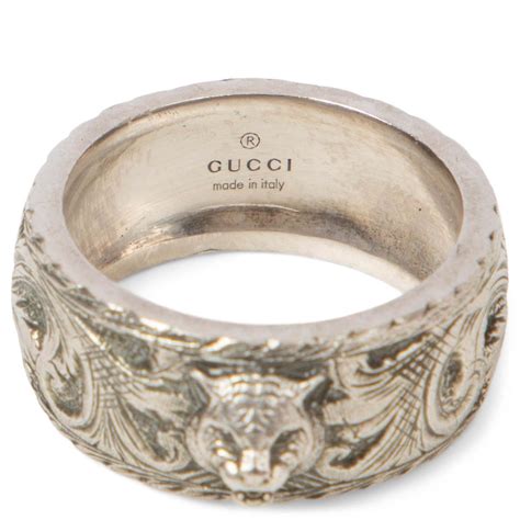 gucci gatto ring with feline head in aged sterling silver|Sterling Silver Gatto Ring with Feline Head Motif.